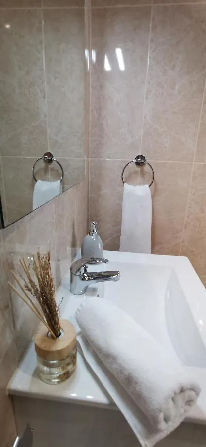 Апартаменты Apartamento Lirio Адехе